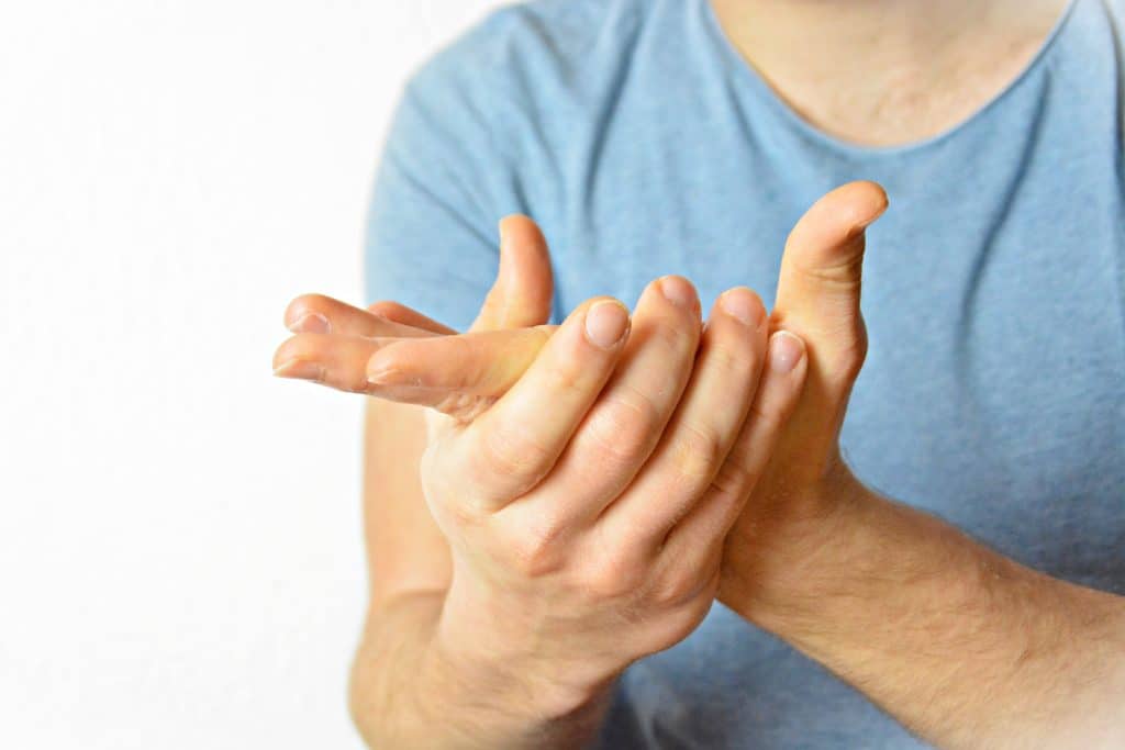 Comment hydrater en profondeur les mains ?