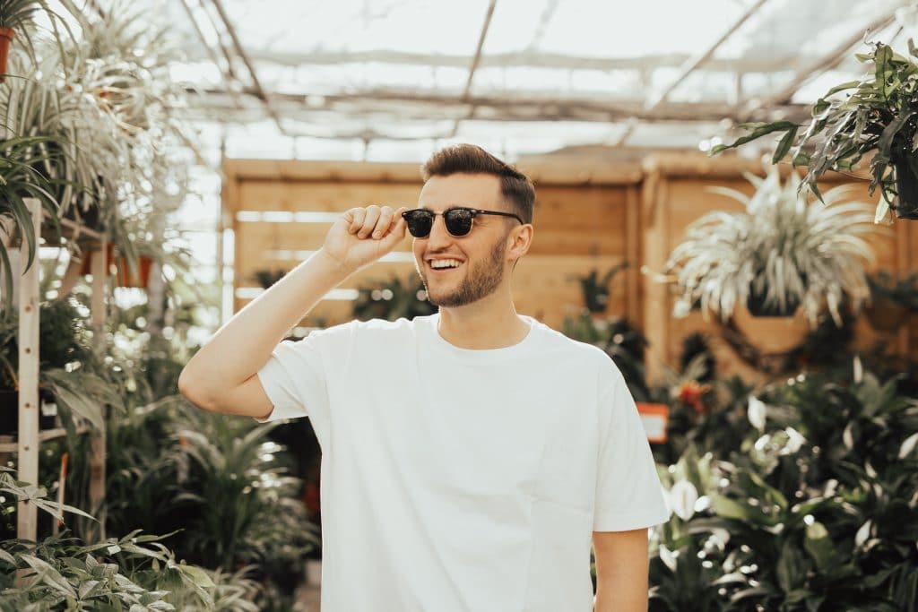 Porter un tee-shirt cet été