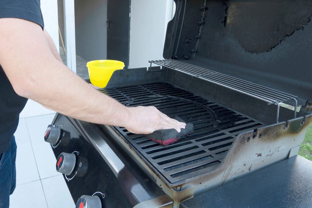 Comment nettoyer un barbecue électrique ?