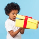 5 idées de cadeaux à offrir à un enfant