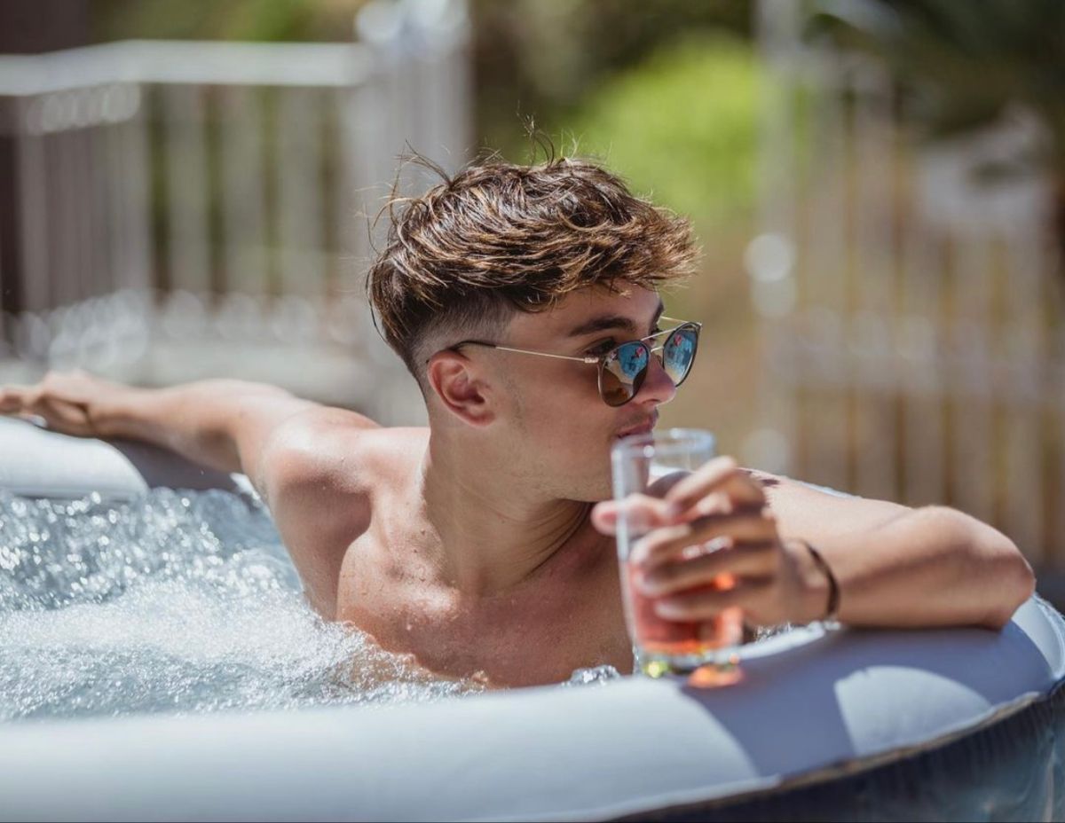 Comment Faire La Coupe De Inoxtag Coiffure homme : Tout savoir de la coupe Inoxtag - Charliebirdy