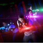 Quelles sont les activités indoor à faire entre amis ?