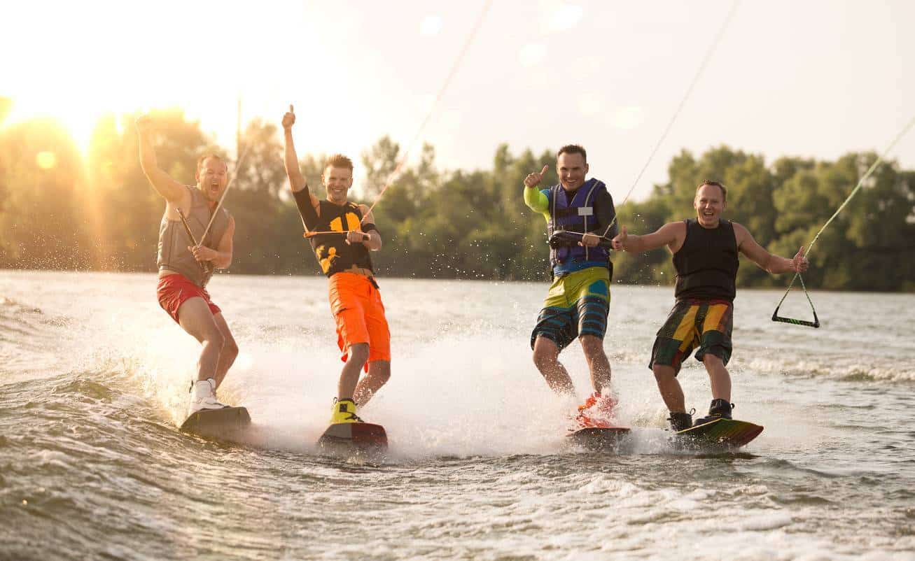 wakeboarding activités nautiques